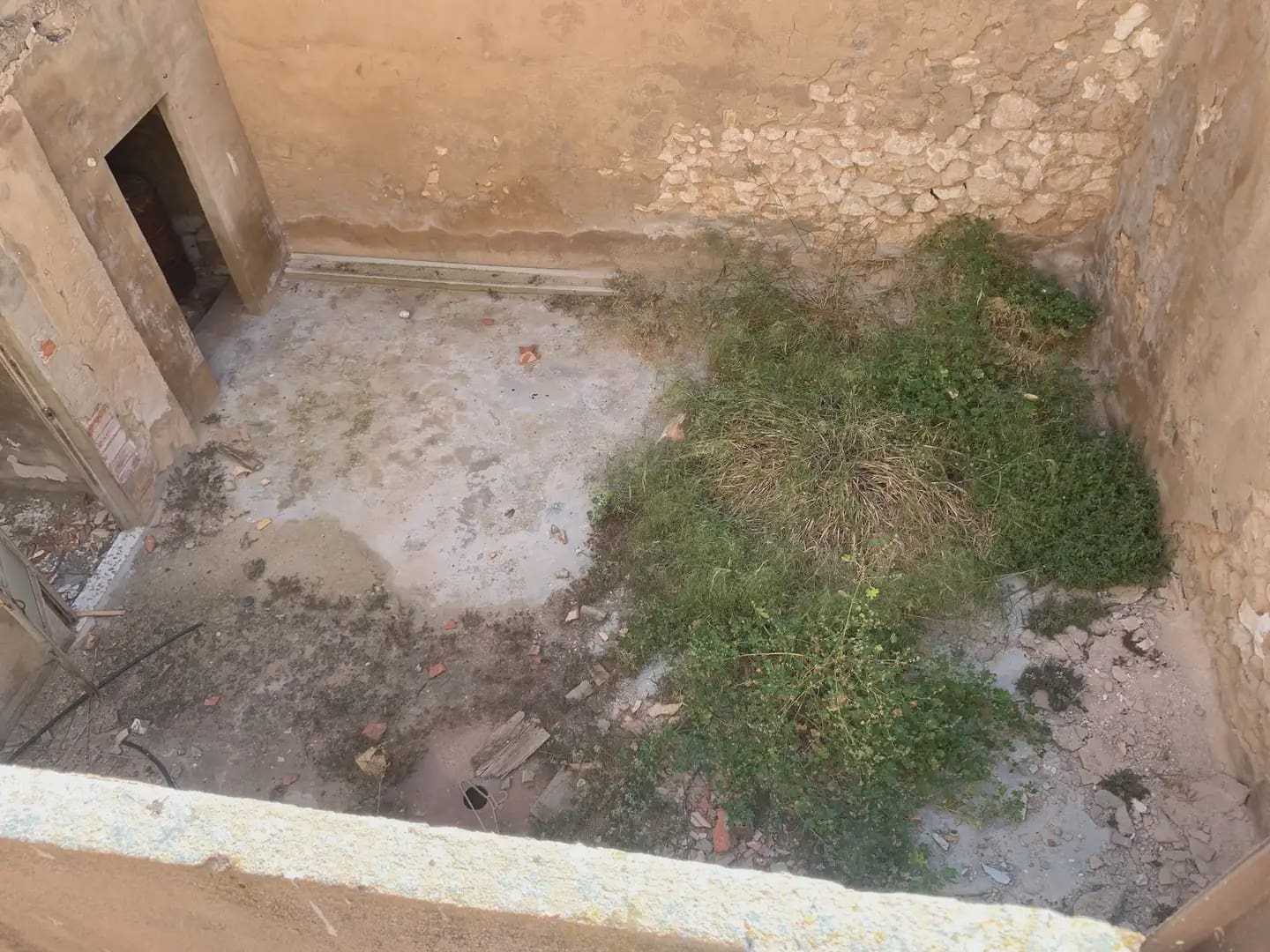 6 quarto Casa em Banda para venda em Villena - 45 000 € (Ref: 9773484)