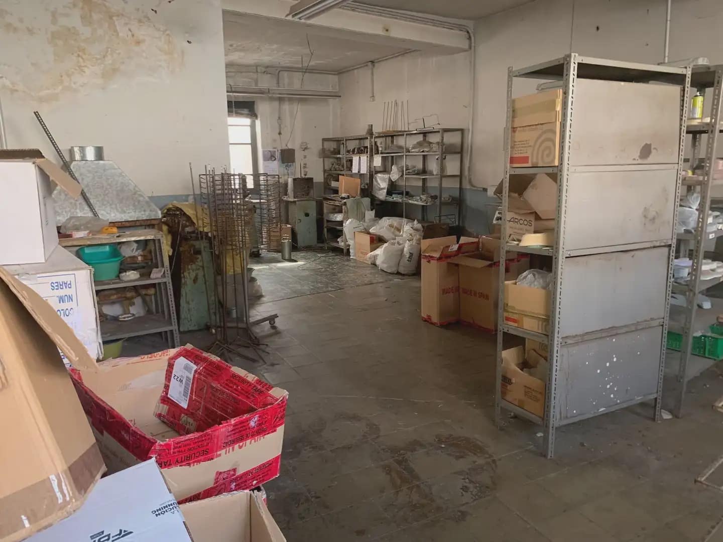 Kaupallinen myytävänä paikassa Villena - 145 000 € (Ref: 9773485)