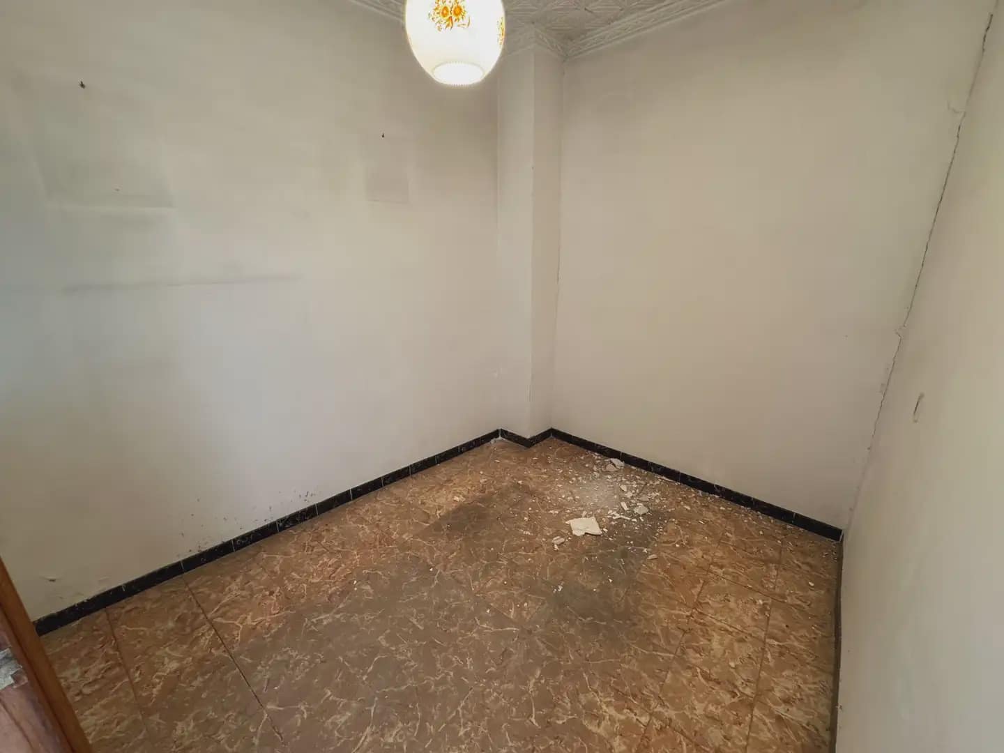 4 quarto Casa em Banda para venda em Villena - 65 000 € (Ref: 9773486)
