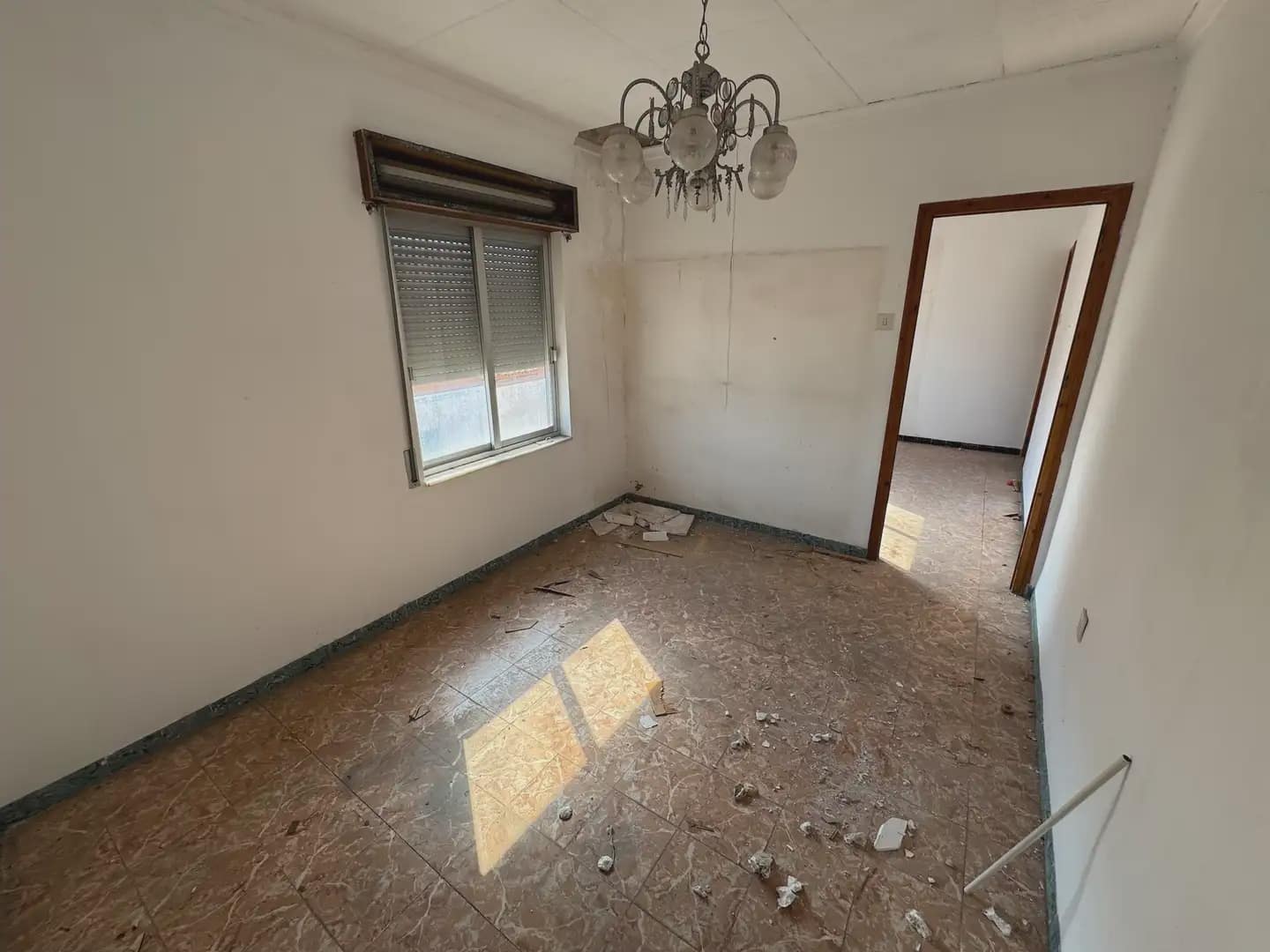 4 quarto Casa em Banda para venda em Villena - 65 000 € (Ref: 9773486)