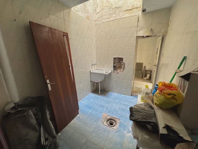 4 sypialnia Dom na sprzedaż w Villena - 65 000 € (Ref: 9773486)