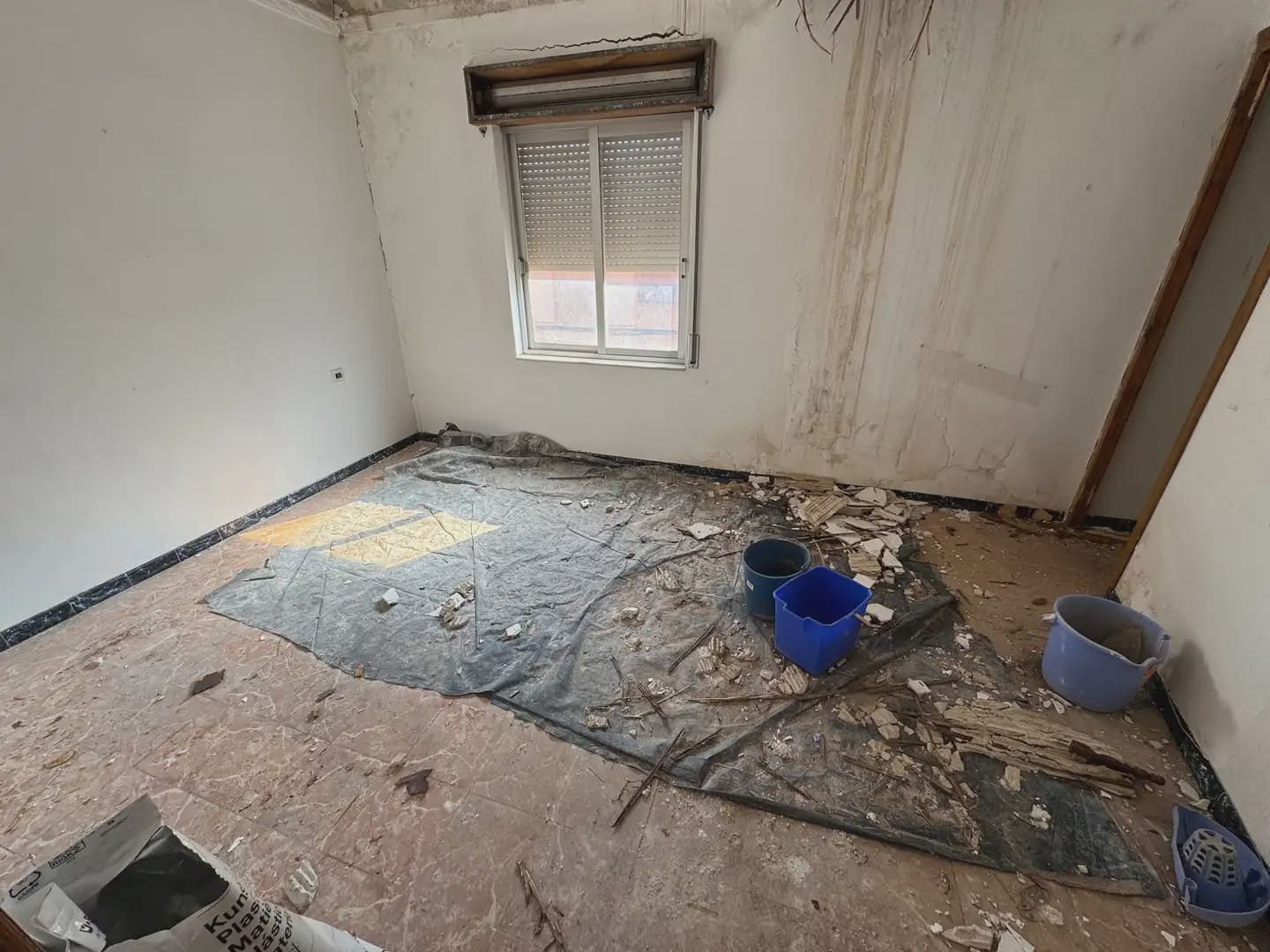 4 quarto Casa em Banda para venda em Villena - 65 000 € (Ref: 9773486)