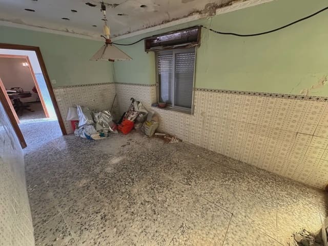 4 sypialnia Dom na sprzedaż w Villena - 65 000 € (Ref: 9773486)