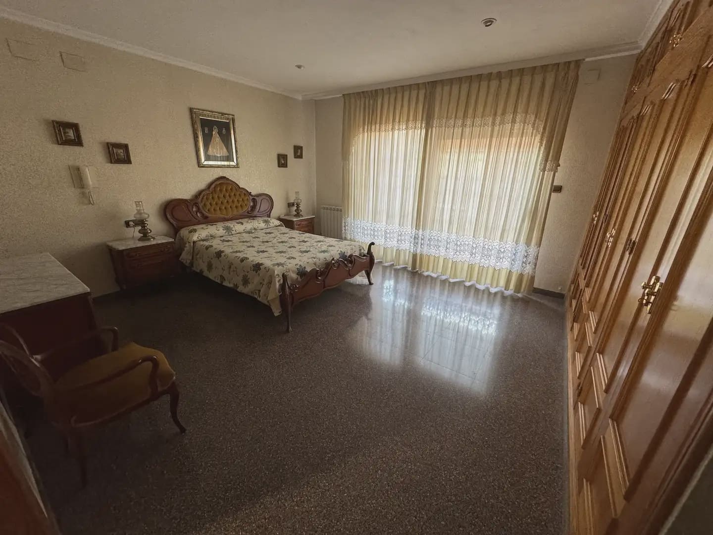 Casa de 6 habitaciones en Villena en venta - 325.000 € (Ref: 9773487)