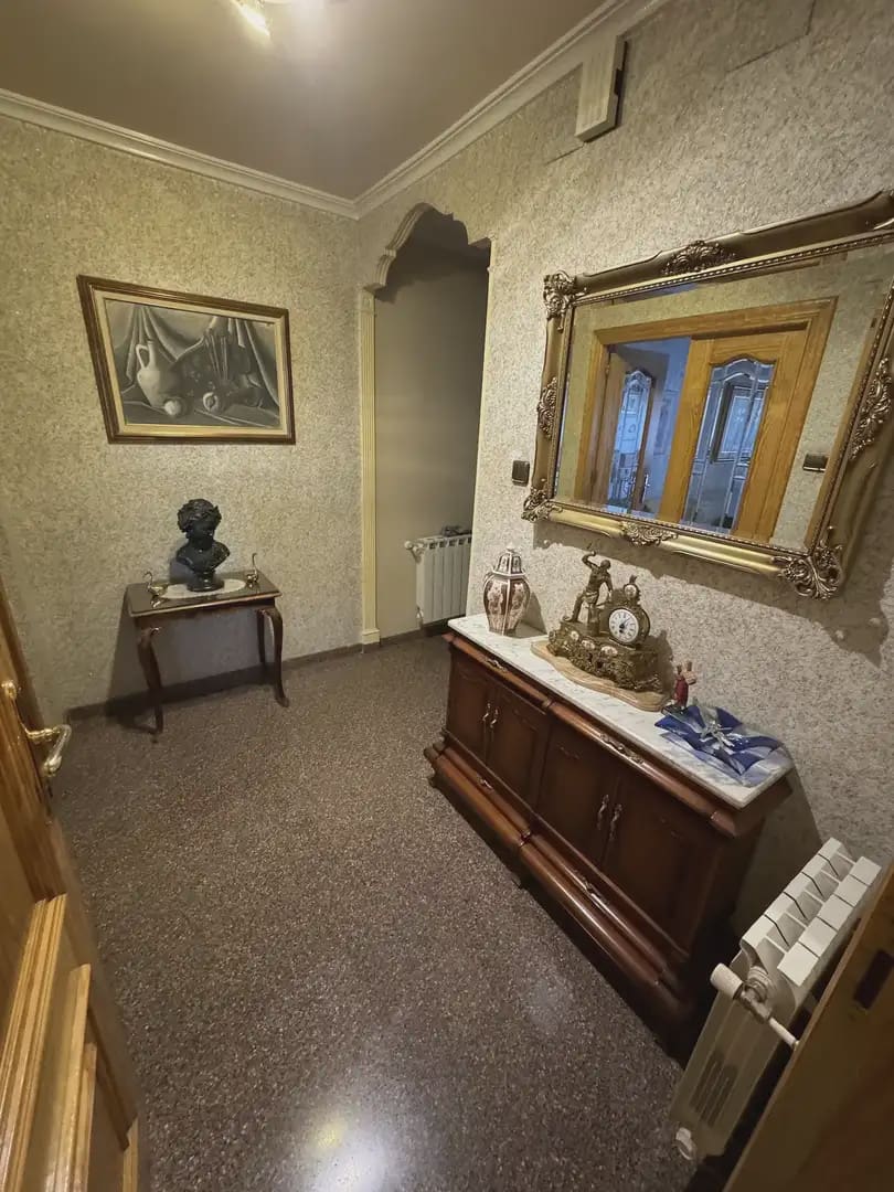 Casa de 6 habitaciones en Villena en venta - 325.000 € (Ref: 9773487)