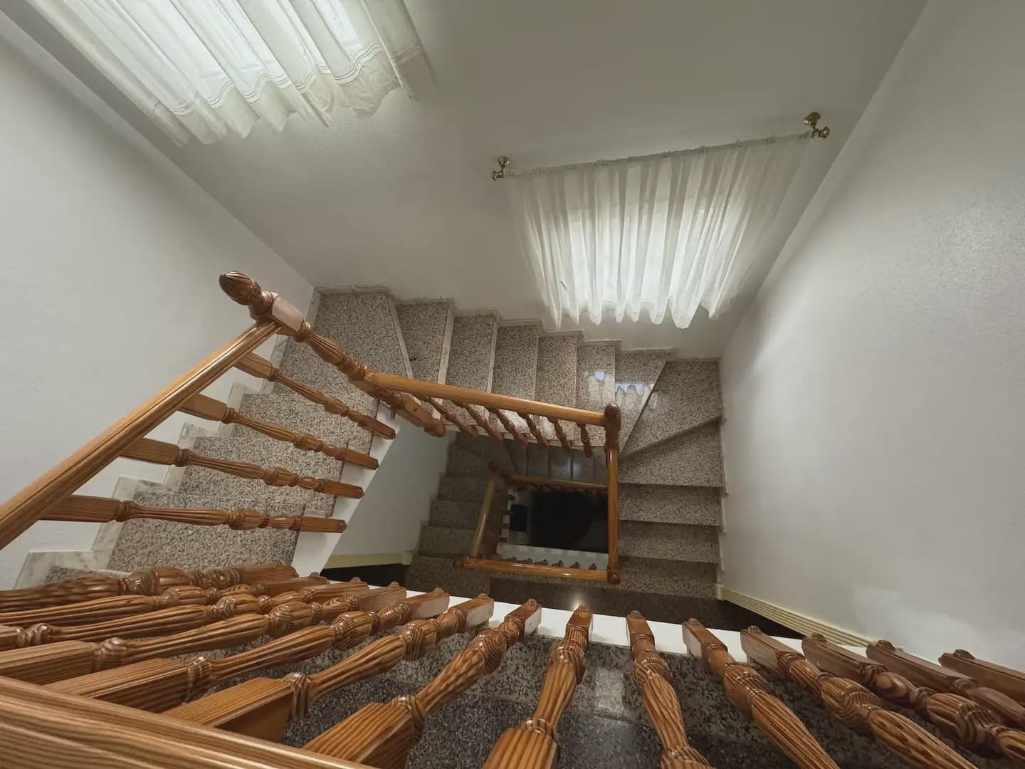 Casa de 6 habitaciones en Villena en venta - 325.000 € (Ref: 9773487)