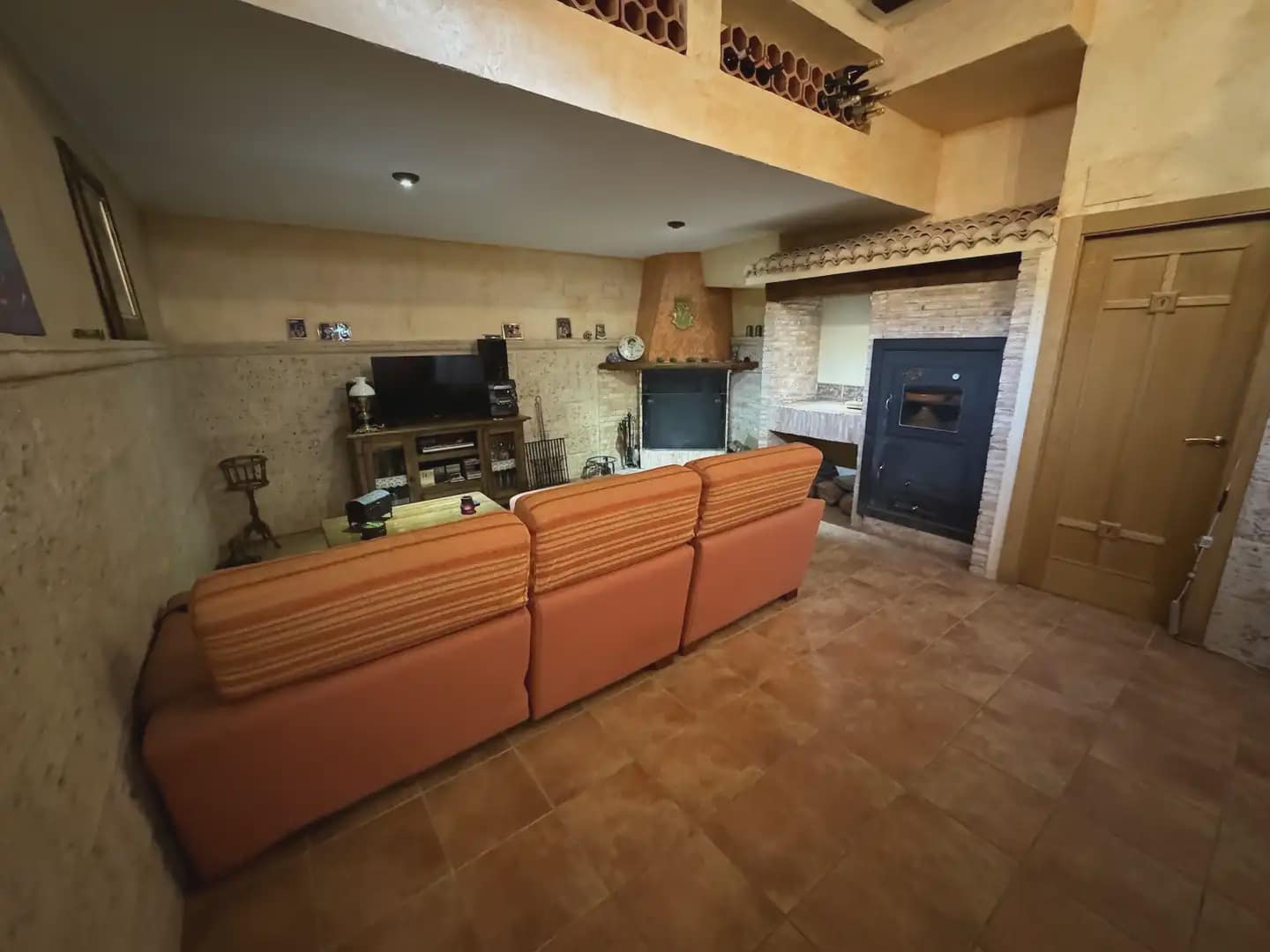 3 bedroom Semi-detached Villa for sale in Villena with pool garage - € 360,000 (Ref: 9773488)