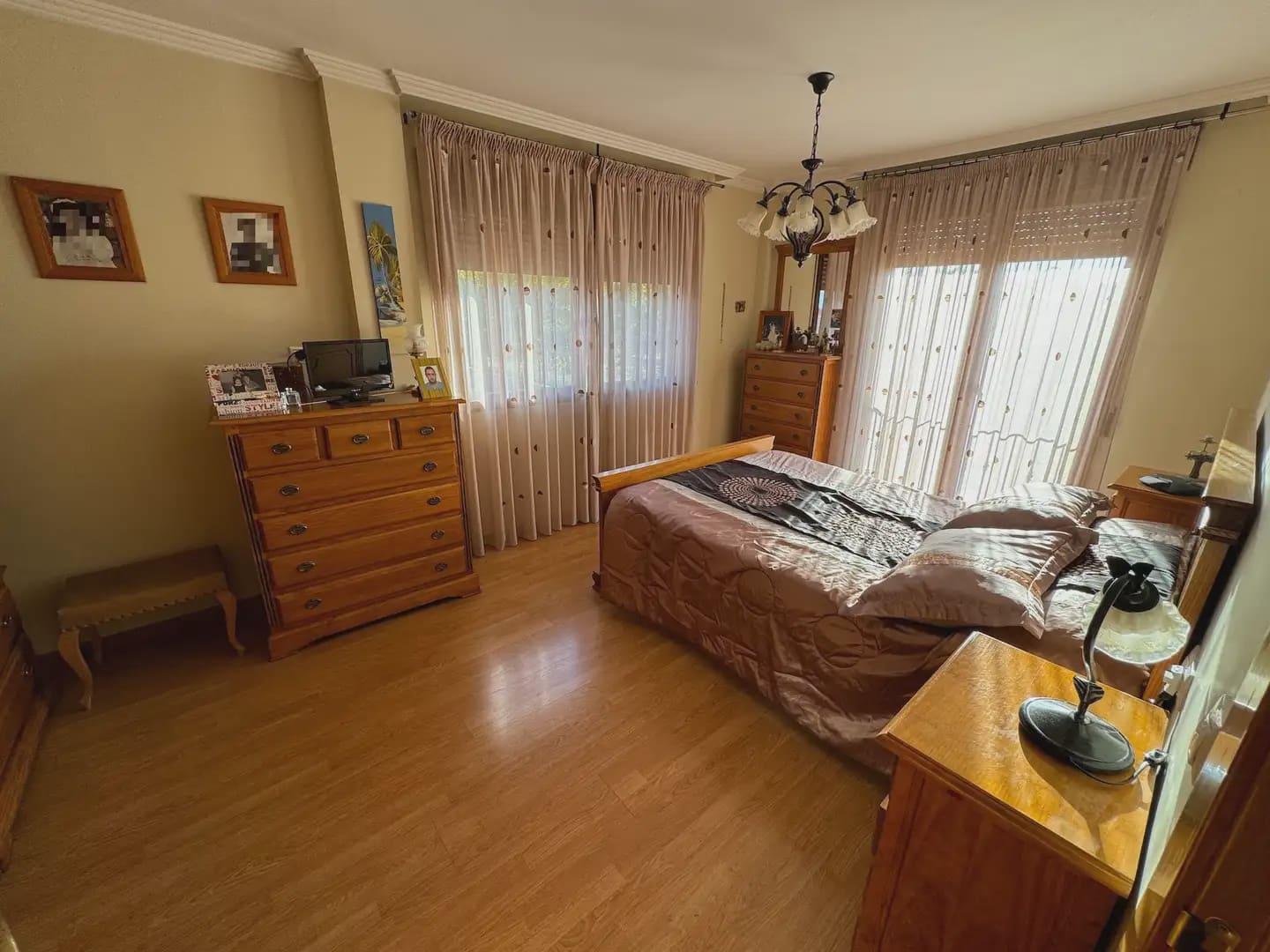 3 bedroom Semi-detached Villa for sale in Villena with pool garage - € 360,000 (Ref: 9773488)