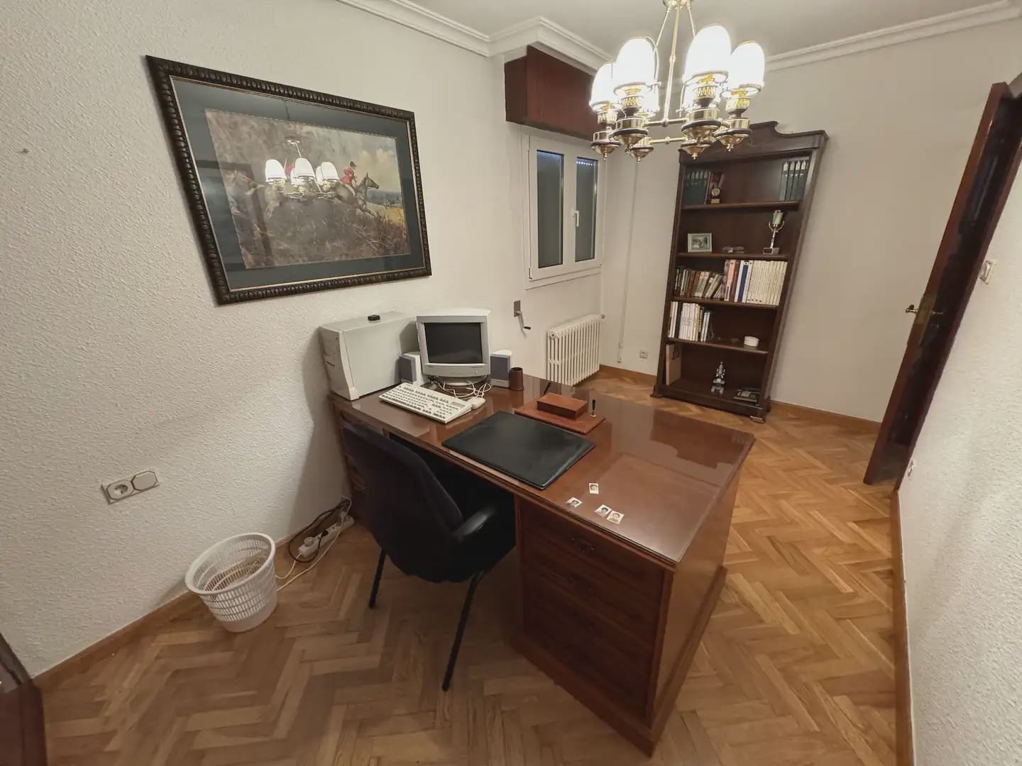 5 bedroom Flat for sale in Villena - € 300,000 (Ref: 9773492)