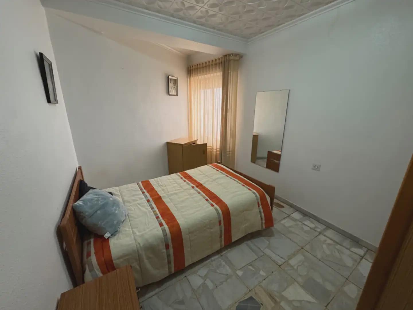 4 soveværelse Byhus til salg i Villena med garage - € 200.000 (Ref: 9773496)