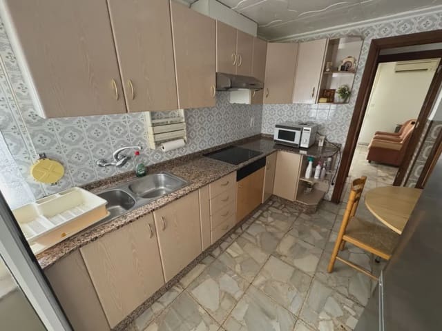 4 sypialnia Dom na sprzedaż w Villena z garażem - 200 000 € (Ref: 9773496)