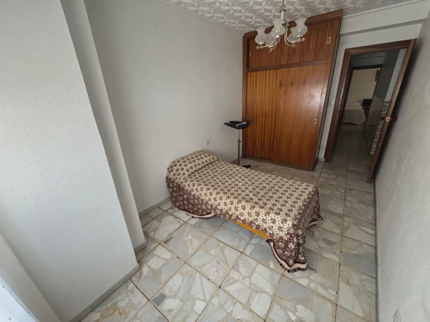 4 soveværelse Byhus til salg i Villena med garage - € 200.000 (Ref: 9773496)