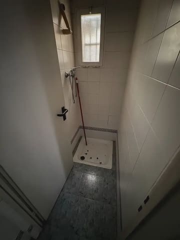 Kaupallinen myytävänä paikassa Villena - 300 000 € (Ref: 9773499)