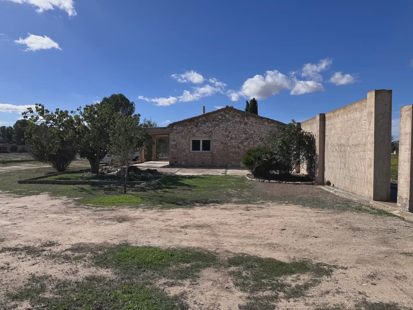 Finca/Country House for sale in Villena - € 210,000 (Ref: 9773500)
