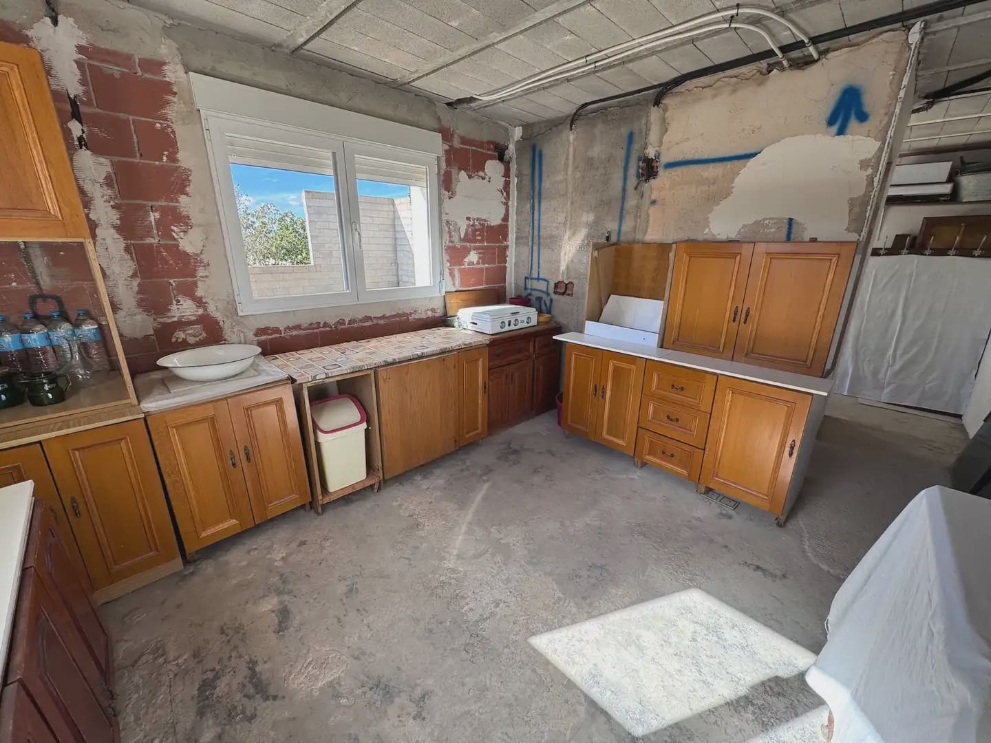 Finca/Country House for sale in Villena - € 210,000 (Ref: 9773500)