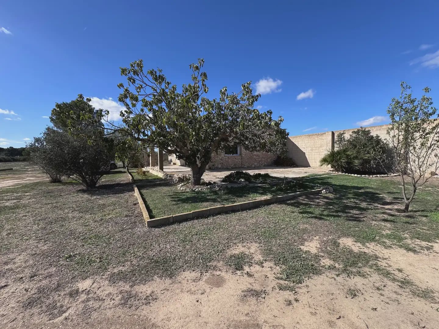 Finca/Country House for sale in Villena - € 210,000 (Ref: 9773500)