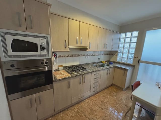 4 slaapkamer Flat te koop in Caudete - € 75.000 (Ref: 9773502)