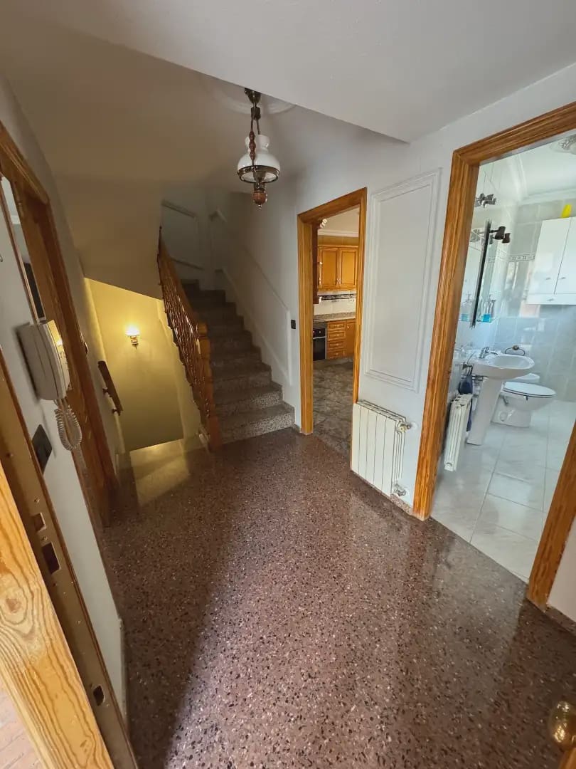 4 soveværelse Byhus til salg i Villena med garage - € 197.000 (Ref: 9773505)