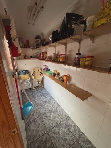 4 soveværelse Byhus til salg i Villena med garage - € 197.000 (Ref: 9773505)