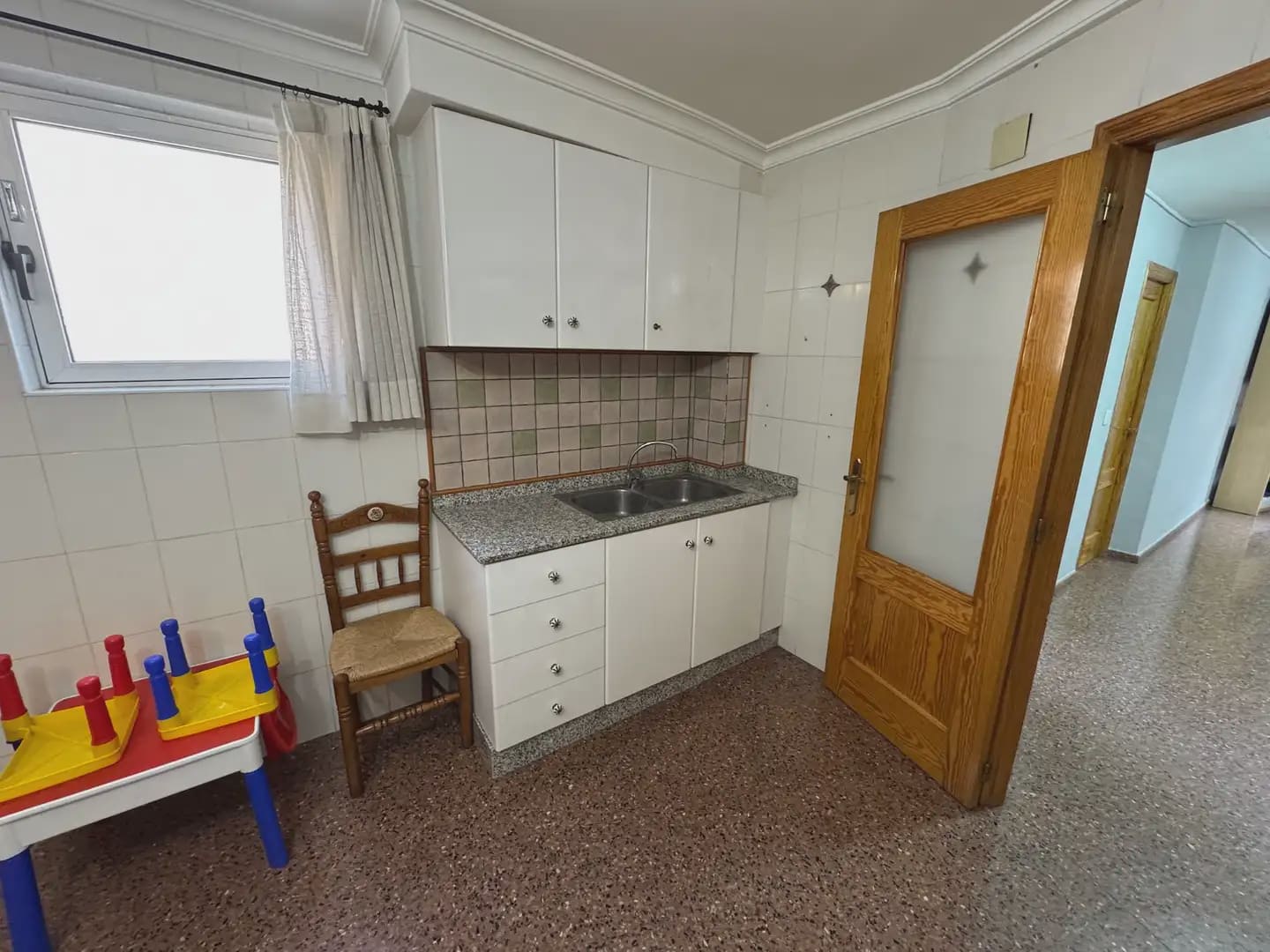 4 soveværelse Byhus til salg i Villena med garage - € 197.000 (Ref: 9773505)