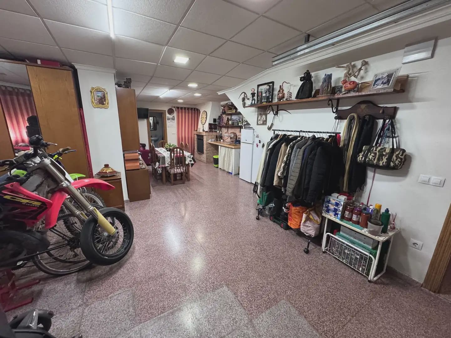 3 soveværelse Byhus til salg i Villena med garage - € 230.000 (Ref: 9773511)