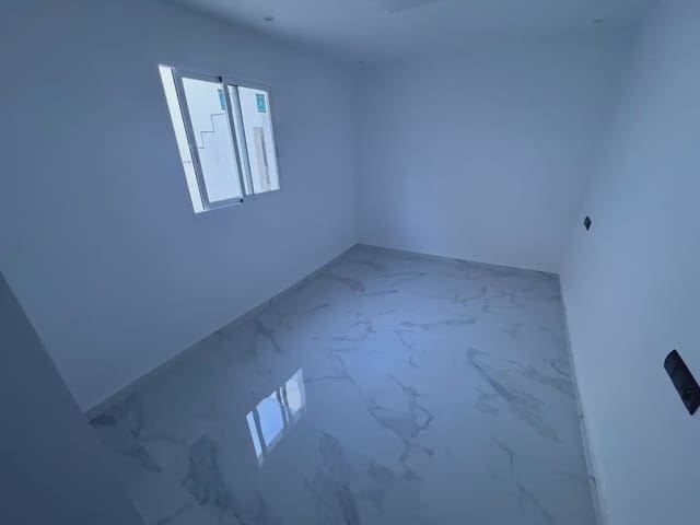 Casa de 3 habitaciones en Villena en venta - 140.000 € (Ref: 9773513)