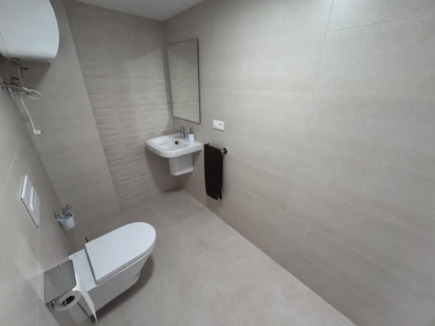 Gewerbe zu vermieten in Villena - 300 € (Ref: 9773516)