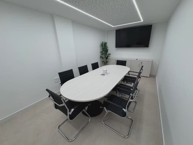 Gewerbe zu vermieten in Villena - 300 € (Ref: 9773516)