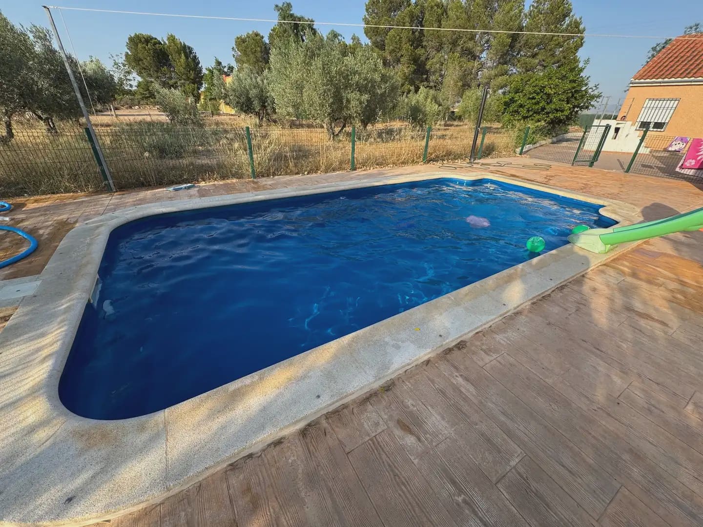 3 bedroom Villa for sale in Villena with pool garage - € 165,000 (Ref: 9773517)