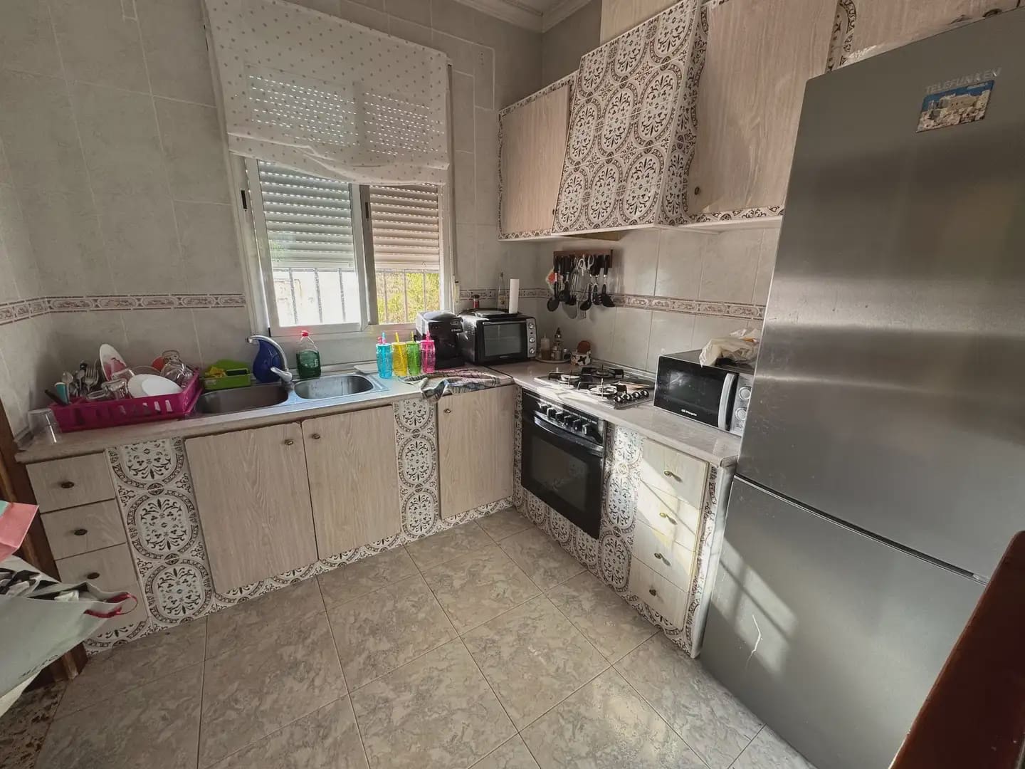 3 bedroom Villa for sale in Villena with pool garage - € 165,000 (Ref: 9773517)