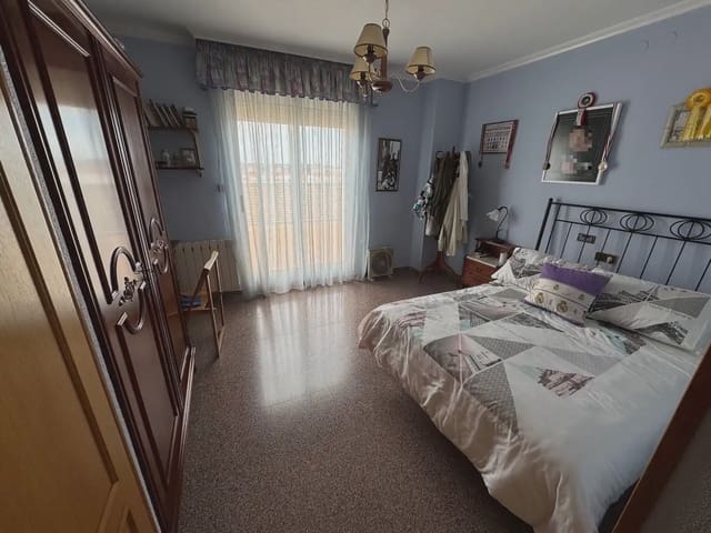 7 camera da letto Villetta Bifamiliare in vendita in Villena con garage - 265.000 € (Rif: 9773519)