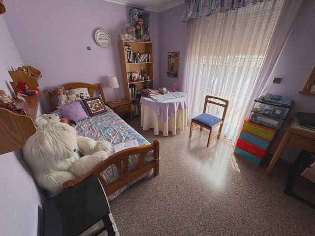 7 camera da letto Villetta Bifamiliare in vendita in Villena con garage - 265.000 € (Rif: 9773519)