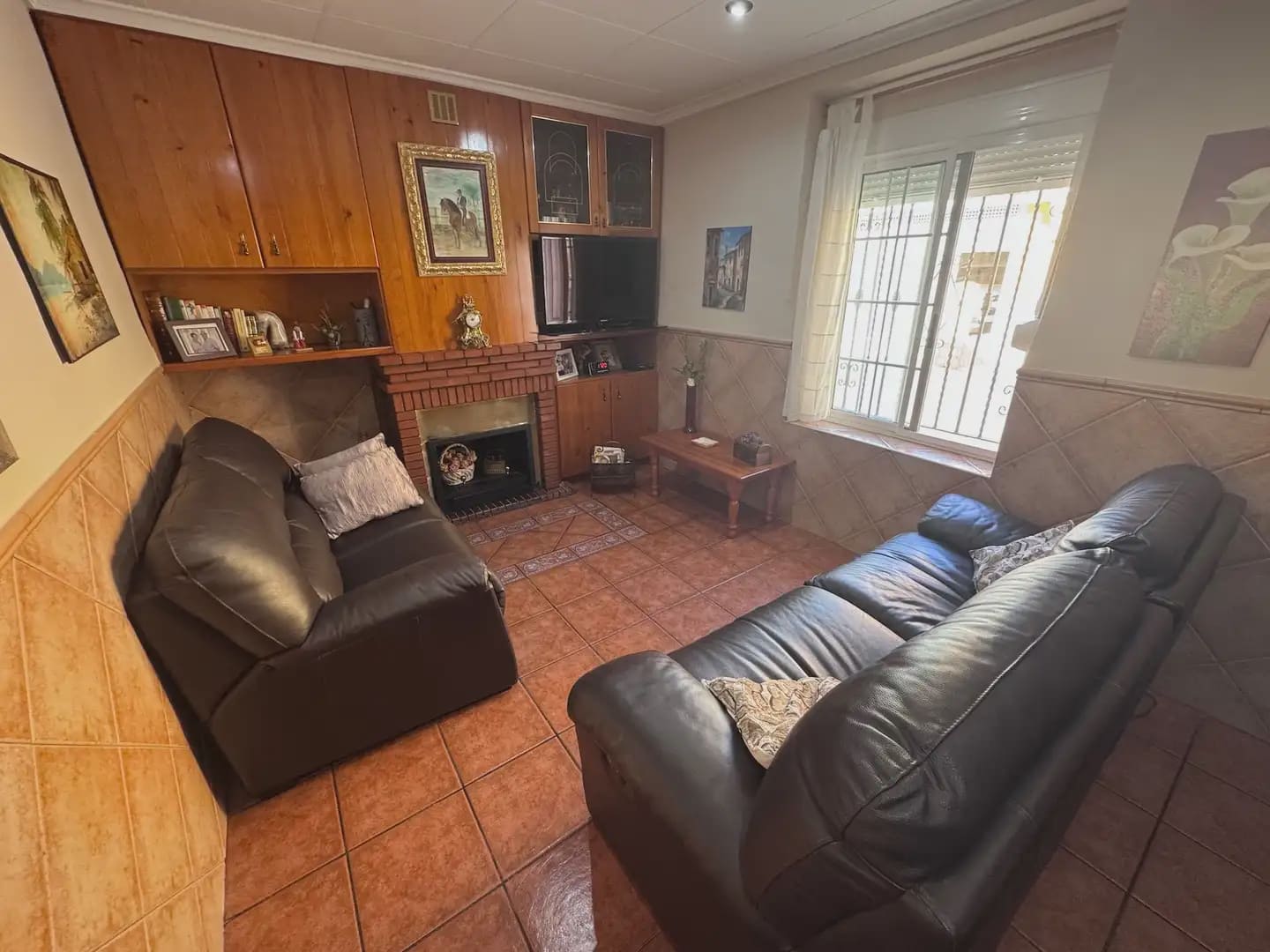 6 bedroom Villa for sale in Villena with garage - € 169,000 (Ref: 9773521)