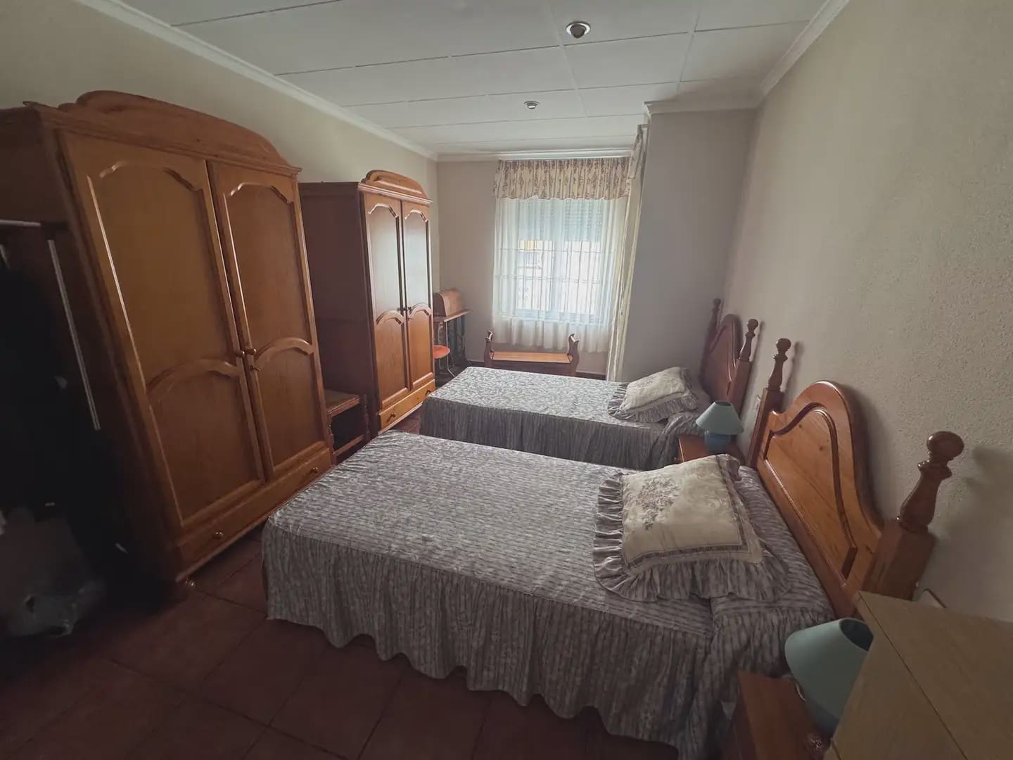 6 bedroom Villa for sale in Villena with garage - € 169,000 (Ref: 9773521)