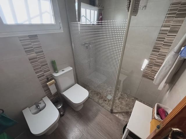 6 soverom Villa til salgs i Villena med garasje - € 169 000 (Ref: 9773521)