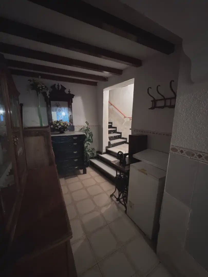 5 soverom Hus til salgs i Villena - € 125 000 (Ref: 9773522)