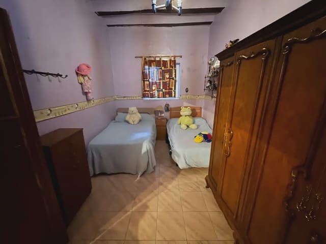 5 sypialnia Dom na sprzedaż w Villena - 125 000 € (Ref: 9773522)