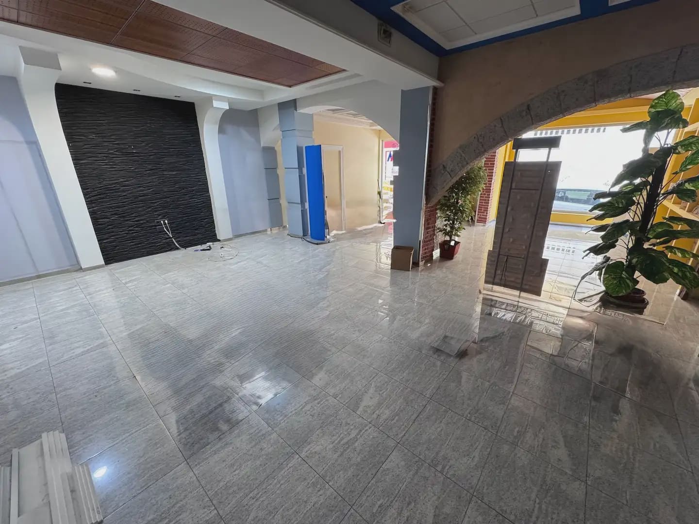 Kaupallinen myytävänä paikassa Villena - 65 000 € (Ref: 9773524)