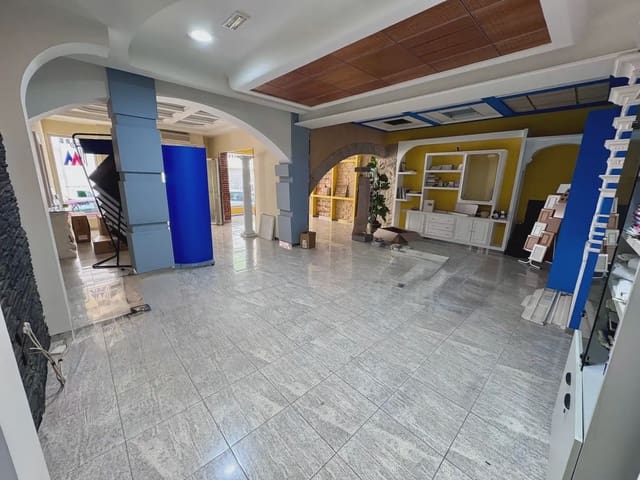 Kaupallinen myytävänä paikassa Villena - 65 000 € (Ref: 9773524)