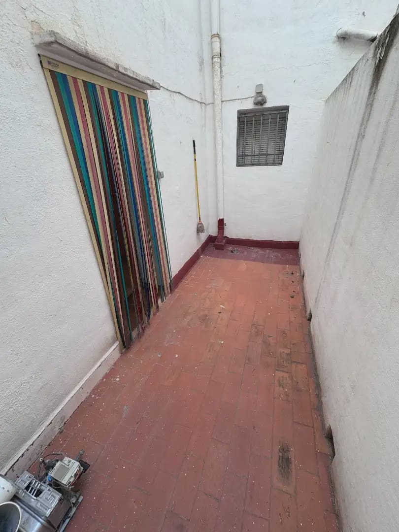 4 slaapkamer Flat te koop in Villena - € 100.000 (Ref: 9773525)