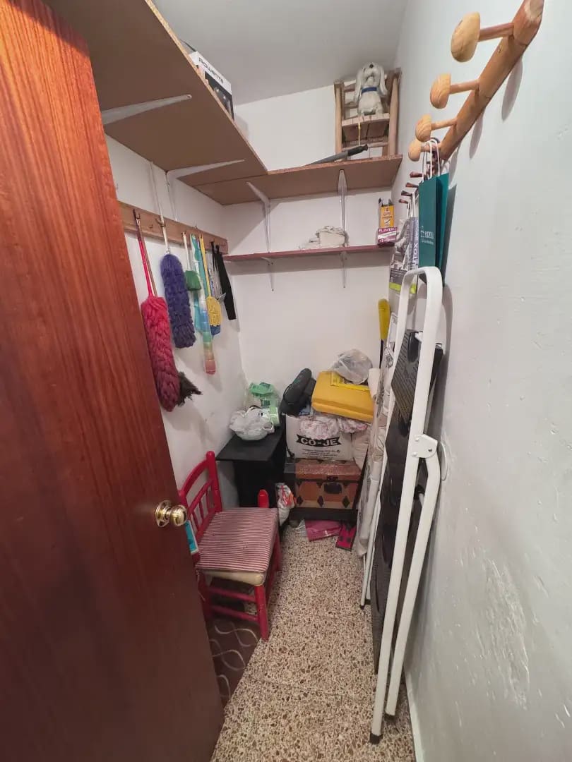 4 slaapkamer Flat te koop in Villena - € 100.000 (Ref: 9773525)