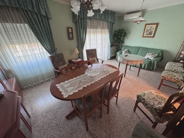 4 soveværelse Lejlighed til salg i Villena - € 100.000 (Ref: 9773525)