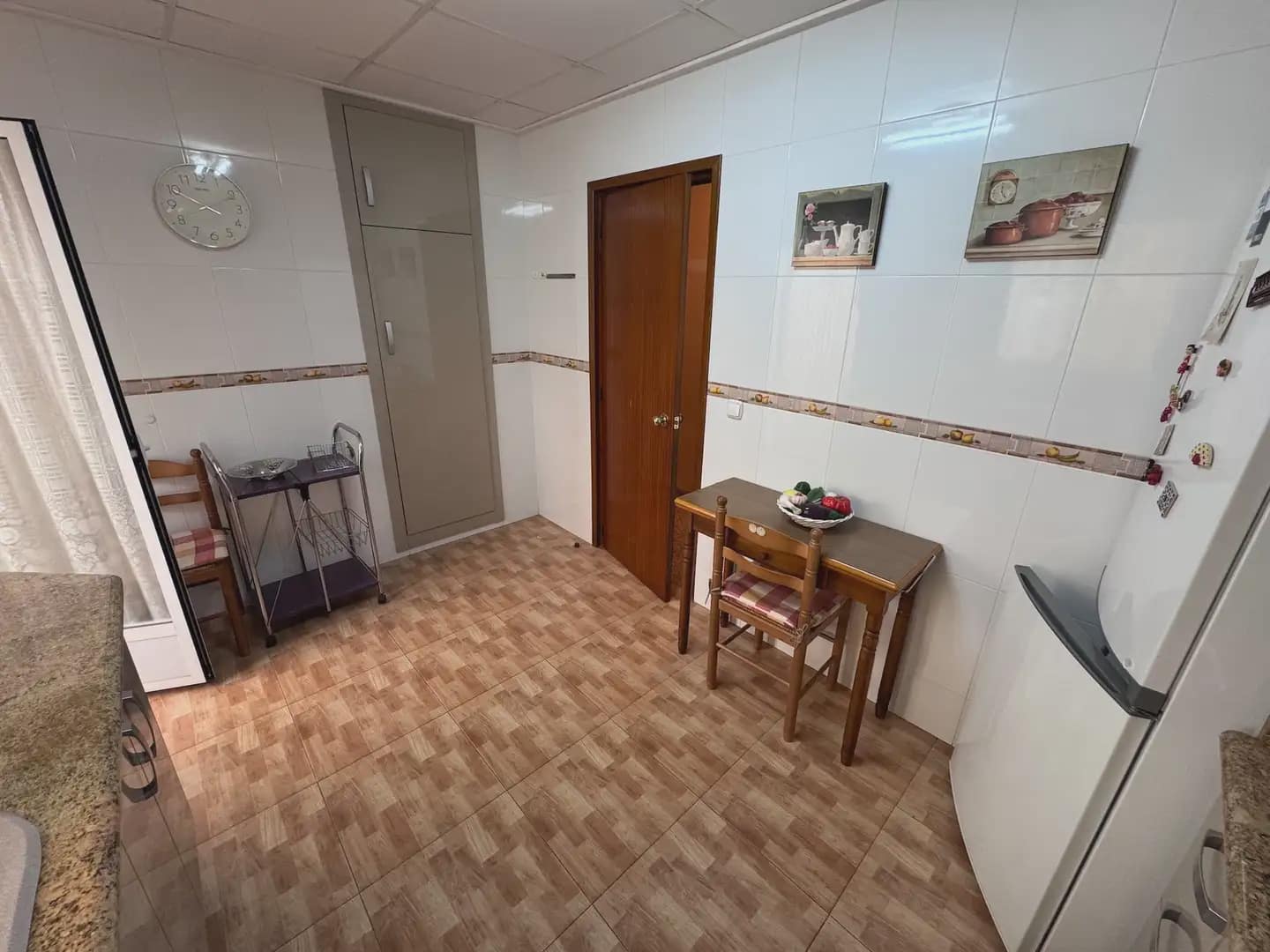 4 slaapkamer Flat te koop in Villena - € 100.000 (Ref: 9773525)