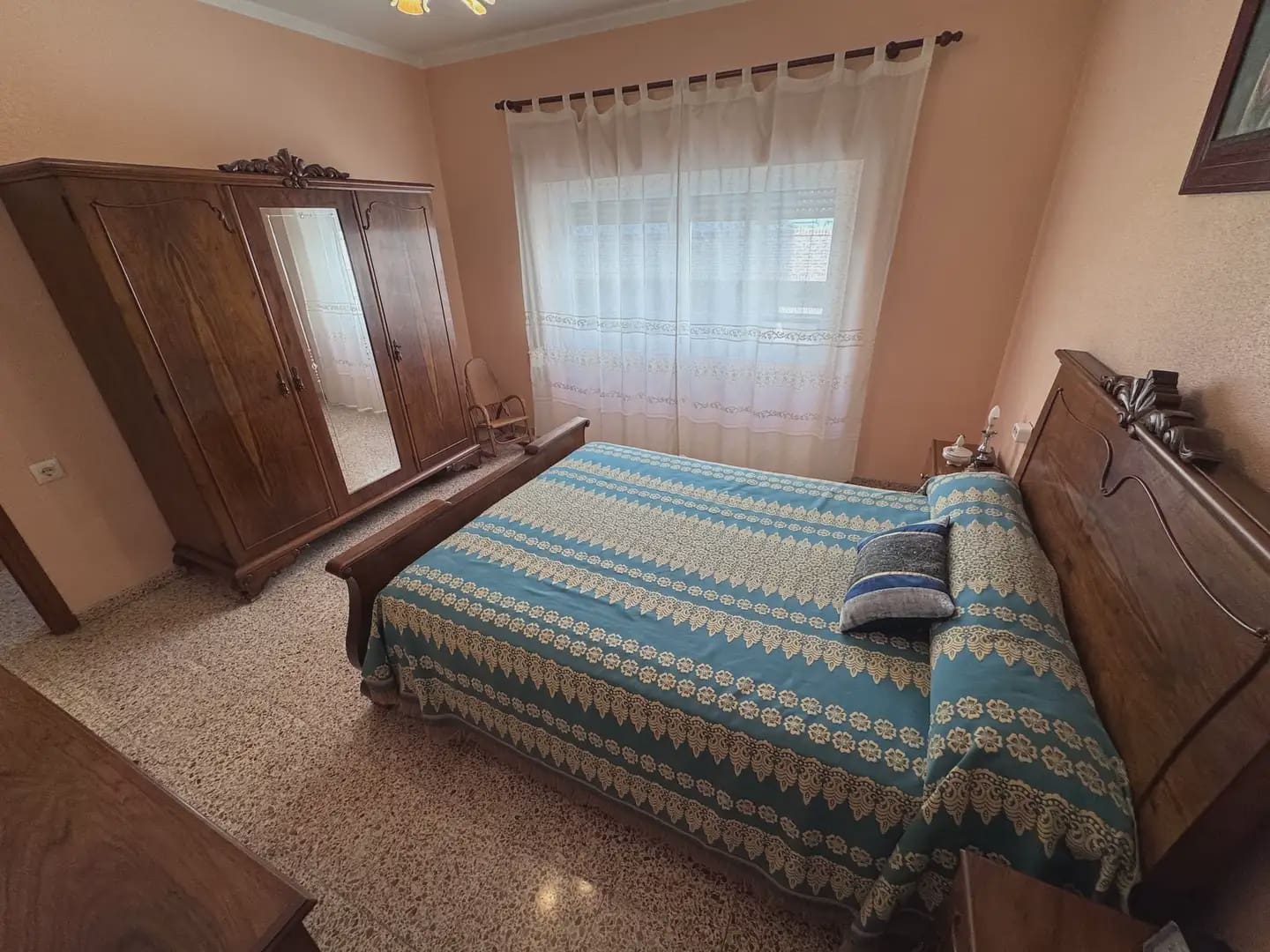 4 slaapkamer Flat te koop in Villena - € 100.000 (Ref: 9773525)