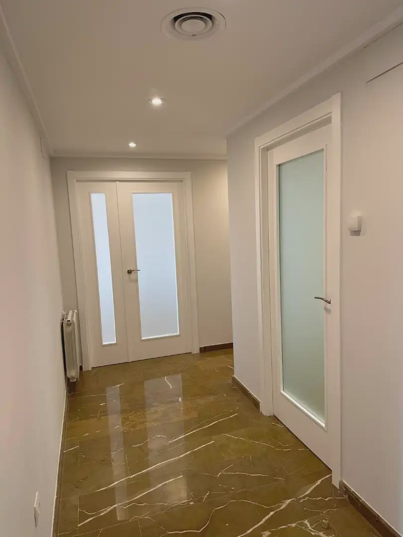 5 bedroom Flat for sale in Villena - € 320,000 (Ref: 9773526)