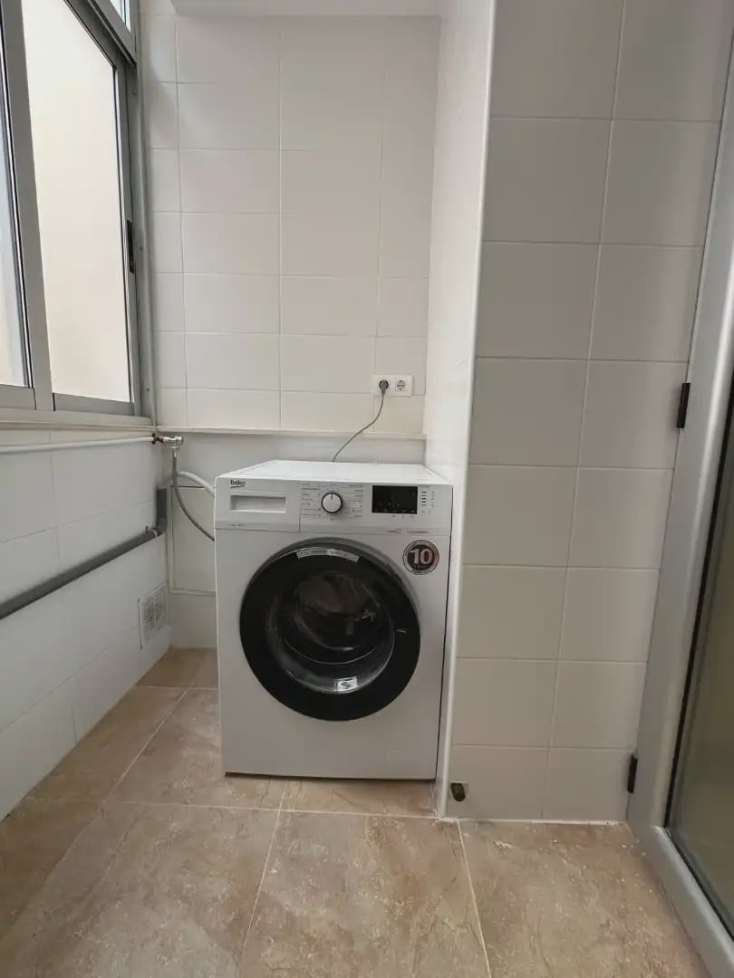 5 bedroom Flat for sale in Villena - € 320,000 (Ref: 9773526)