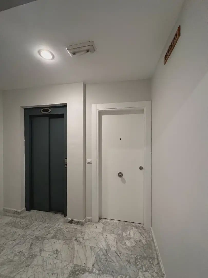 5 bedroom Flat for sale in Villena - € 320,000 (Ref: 9773526)