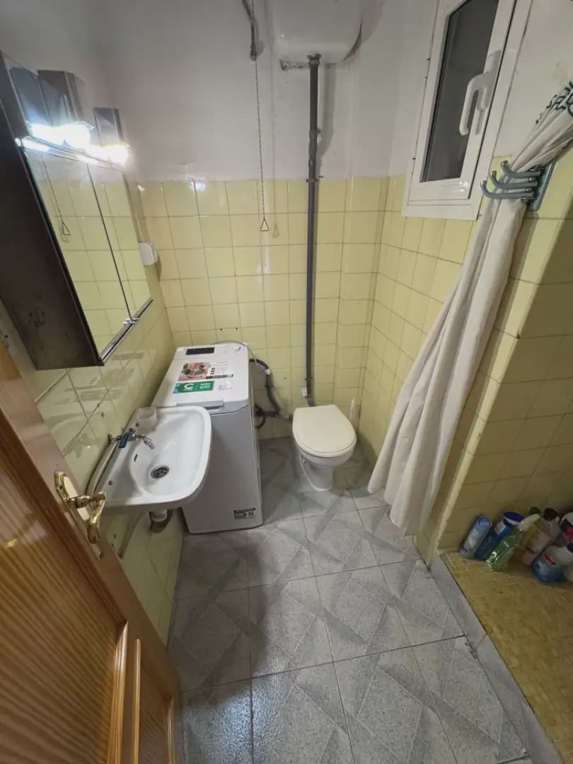 4 slaapkamer Flat te koop in Villena - € 90.000 (Ref: 9773532)