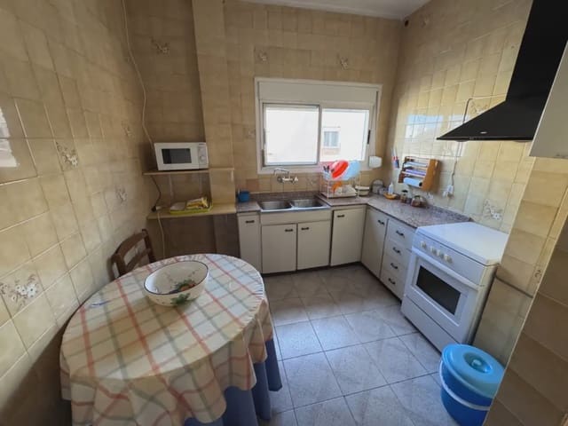 4 soveværelse Lejlighed til salg i Villena - € 90.000 (Ref: 9773532)