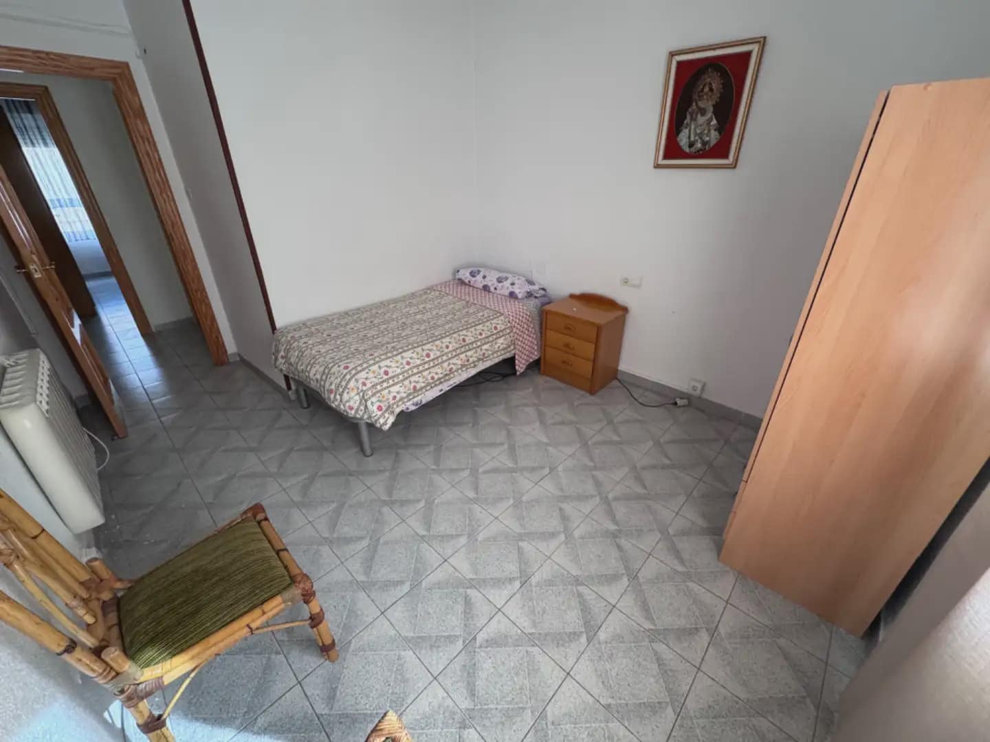 4 slaapkamer Flat te koop in Villena - € 90.000 (Ref: 9773532)